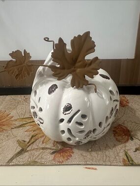 Pumpkin  ceramic LED light decor